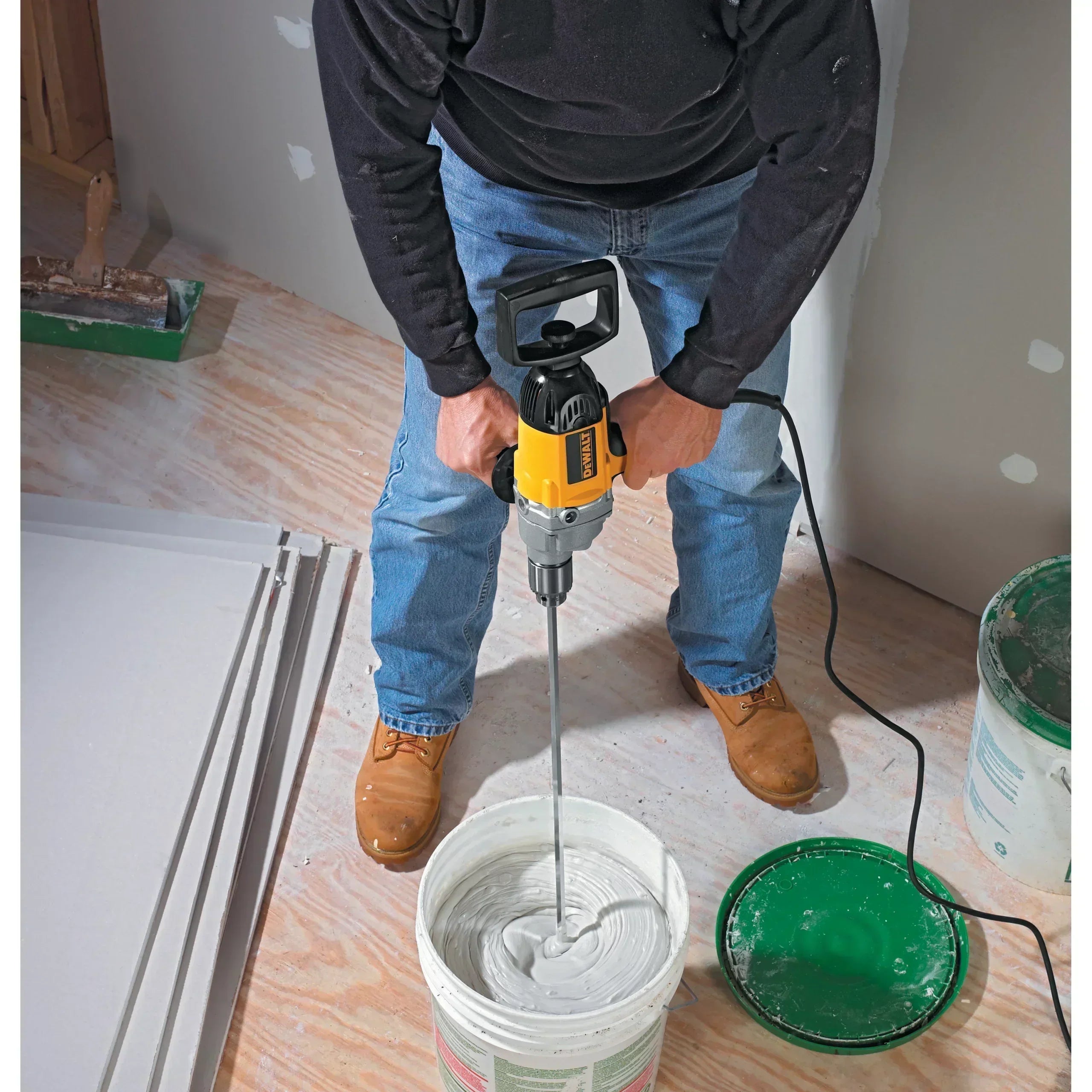 DEWALT DW130V 1/2-in Keyed Drill